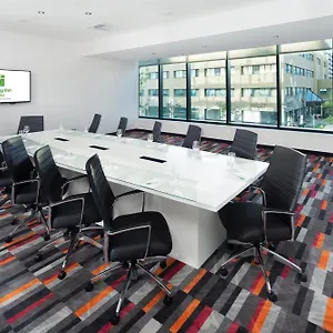 Hotel & - Centre-ville Ouest By Ihg